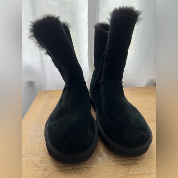 UGG CONSTANTINE SATIN RIBBON BLACK BOOTS - WOMEN'S Size 7 New - Picture 2 of 9